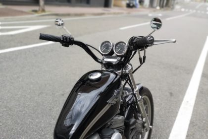 その他【希少】ナイスモーターサイクル Zバー ハンドル＋ライザー一式